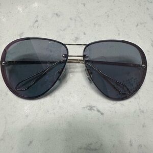 Women's Gold Framed Oversized Aviator Sunglasses